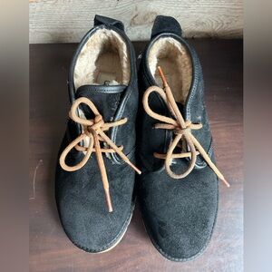 UGG Black Chukka Boots with Fleece Lining